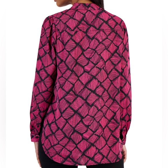ANNE KLEIN | Pink Long Sleeve Geometric Print Split-Neck Popover Tunic Top - Picture 4 of 12